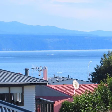 The Tuis Nest Vila Taupo Exterior foto