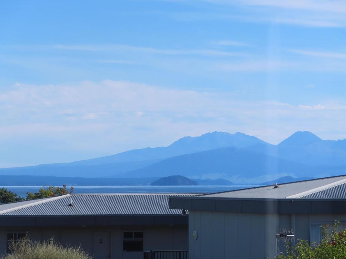 The Tuis Nest Vila Taupo Exterior foto